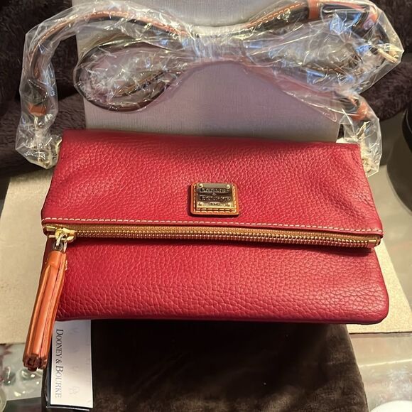 DOONEY & BOURKE PEBBLE GRAIN LEATHER FOLDOVER ZIP CROSSBODY NWT - Picture 1 of 16